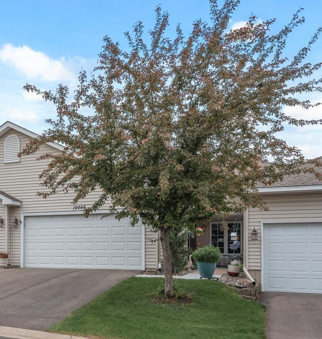 Property Photo:  14446 Edgewood Avenue  MN 55378 