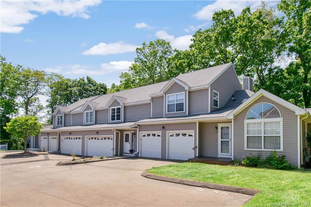 Property Photo:  96 Jones Hill Road F3  CT 06516 