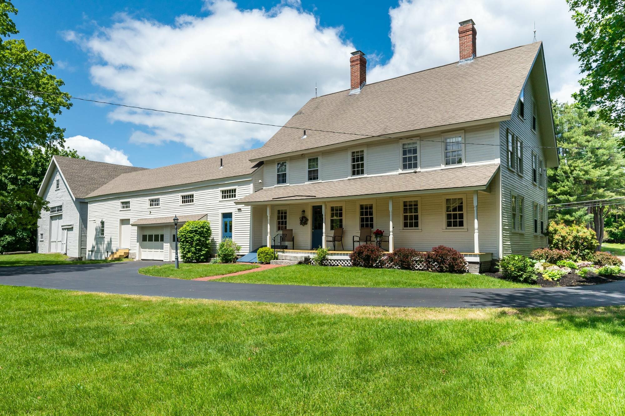 Property Photo: 65 Meetinghouse Road NH 03110