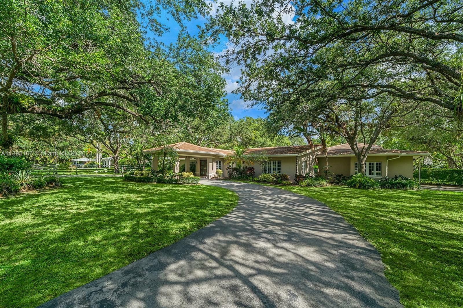 Property Photo: 6475 SW 92nd St FL 33156