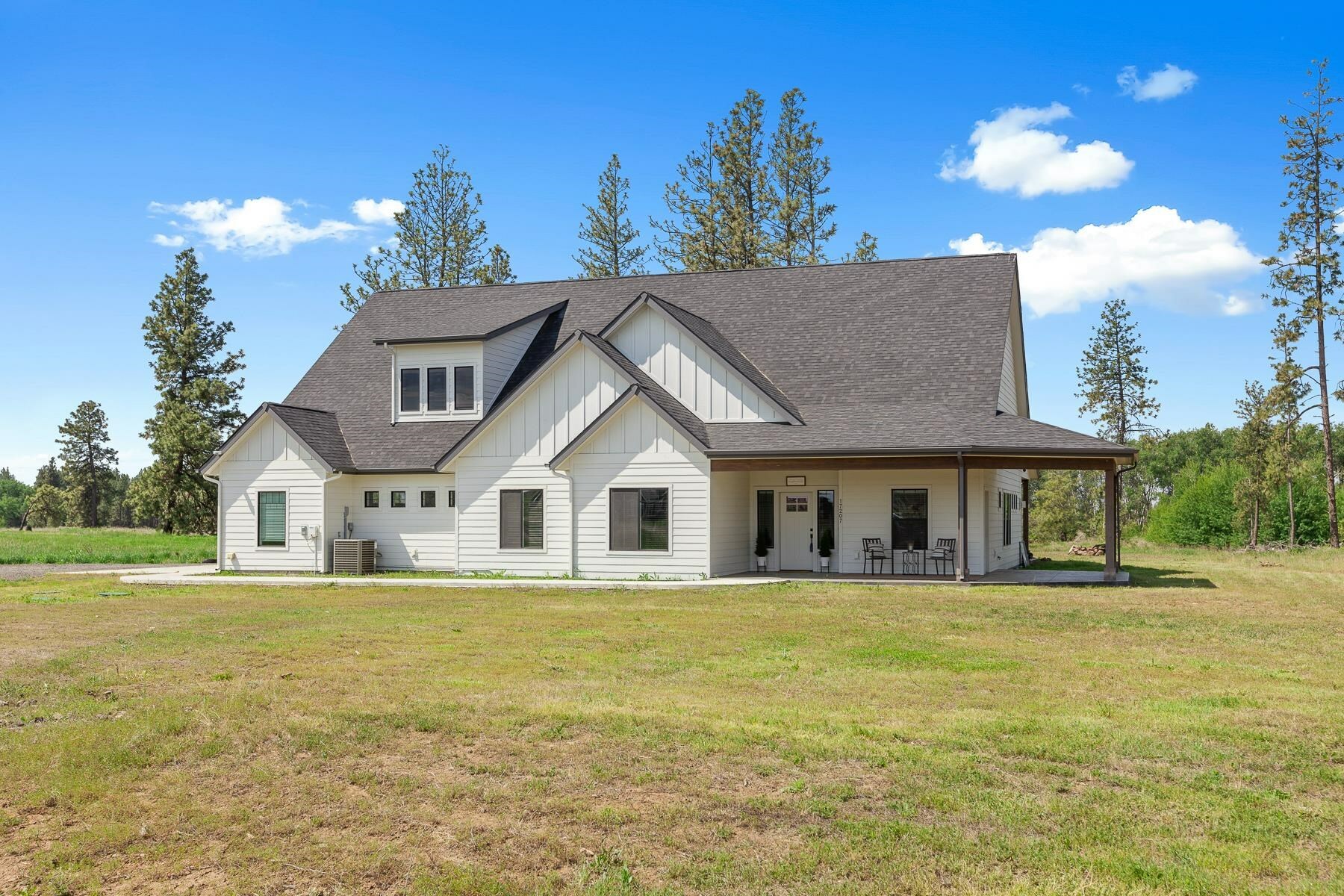 17207 W Rolling Hills Ln  Cheney WA 99004 photo