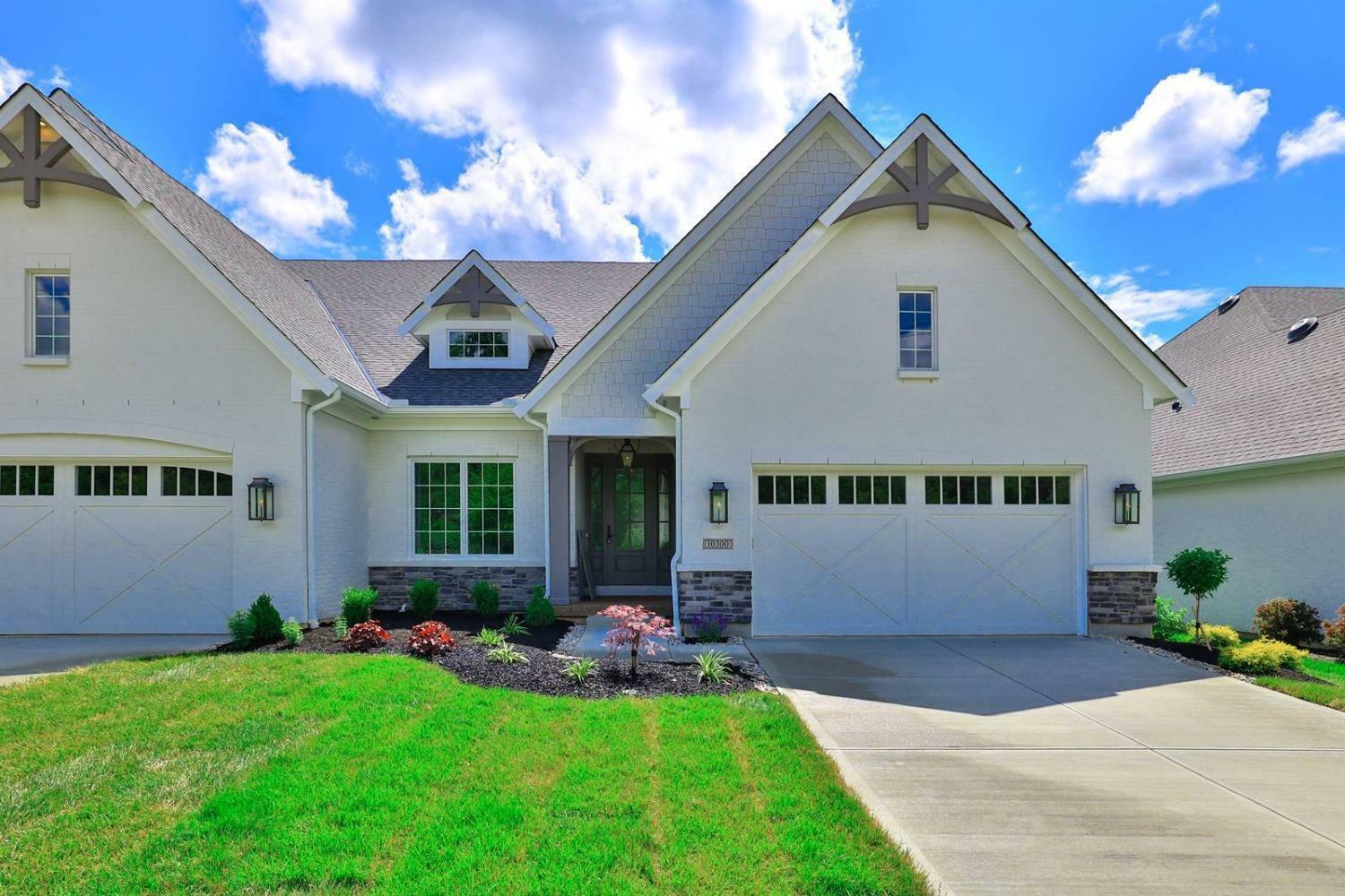 Property Photo: 10300 Montgomery Rd OH 45242