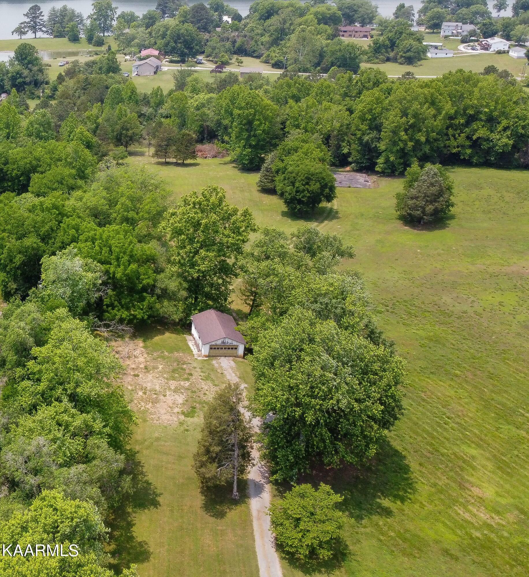Property Photo:  2220 Decatur Hwy  TN 37763 