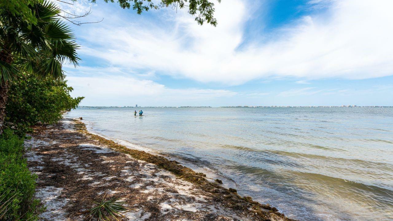 Property Photo:  2850 Bay Shore Road  FL 34234 