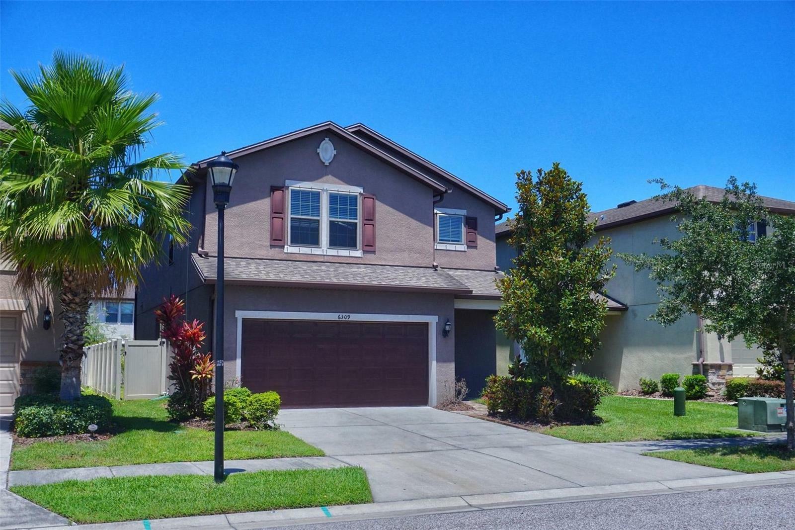 Property Photo: 6309 Pin Cherry Place FL 33578