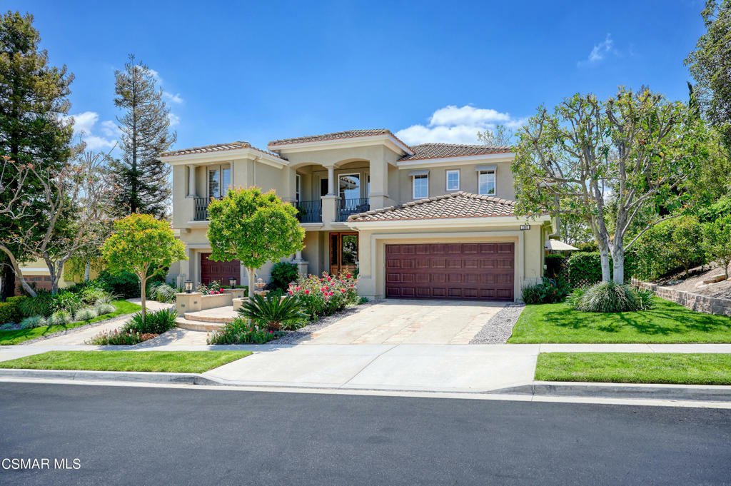 Property Photo: 2902 Country Vista Street CA 91362