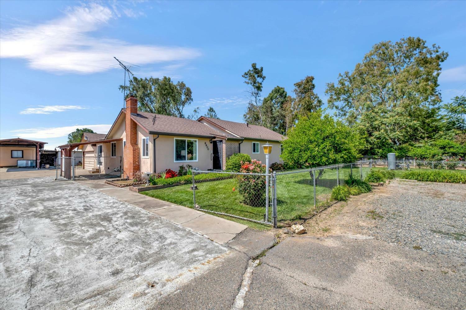 Property Photo:  8800 Florin Road  CA 95828 