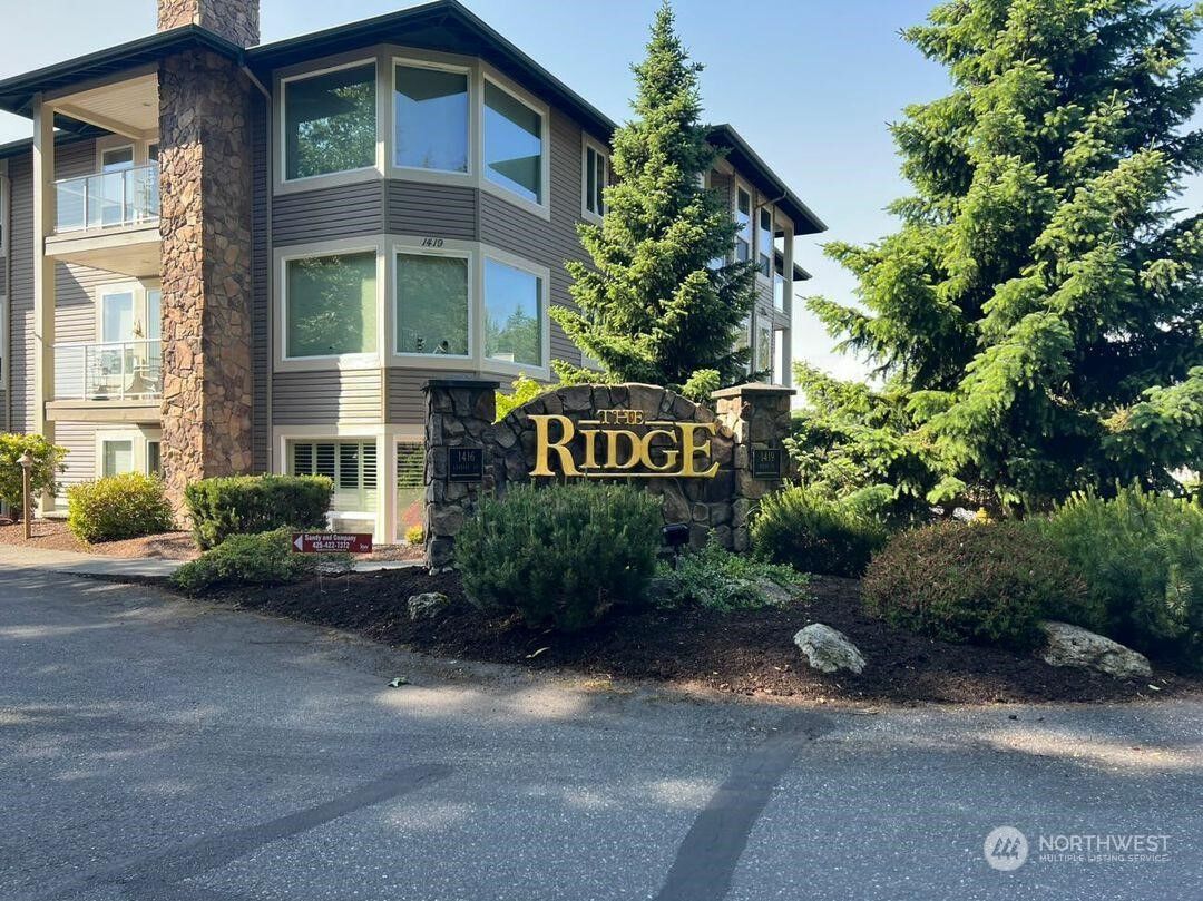 Property Photo: 1416 Lindsay Loop 103 WA 98274