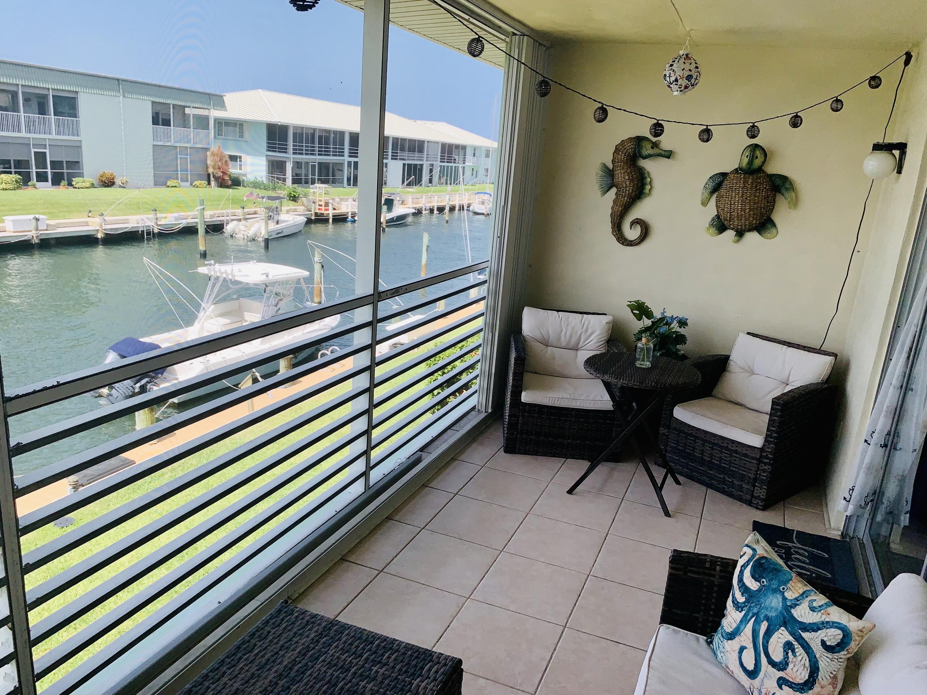Property Photo: 117 Lehane Terrace 208 FL 33408