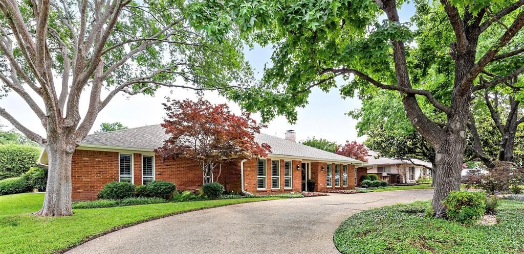 Property Photo:  6816 Hunters Ridge Drive  TX 75248