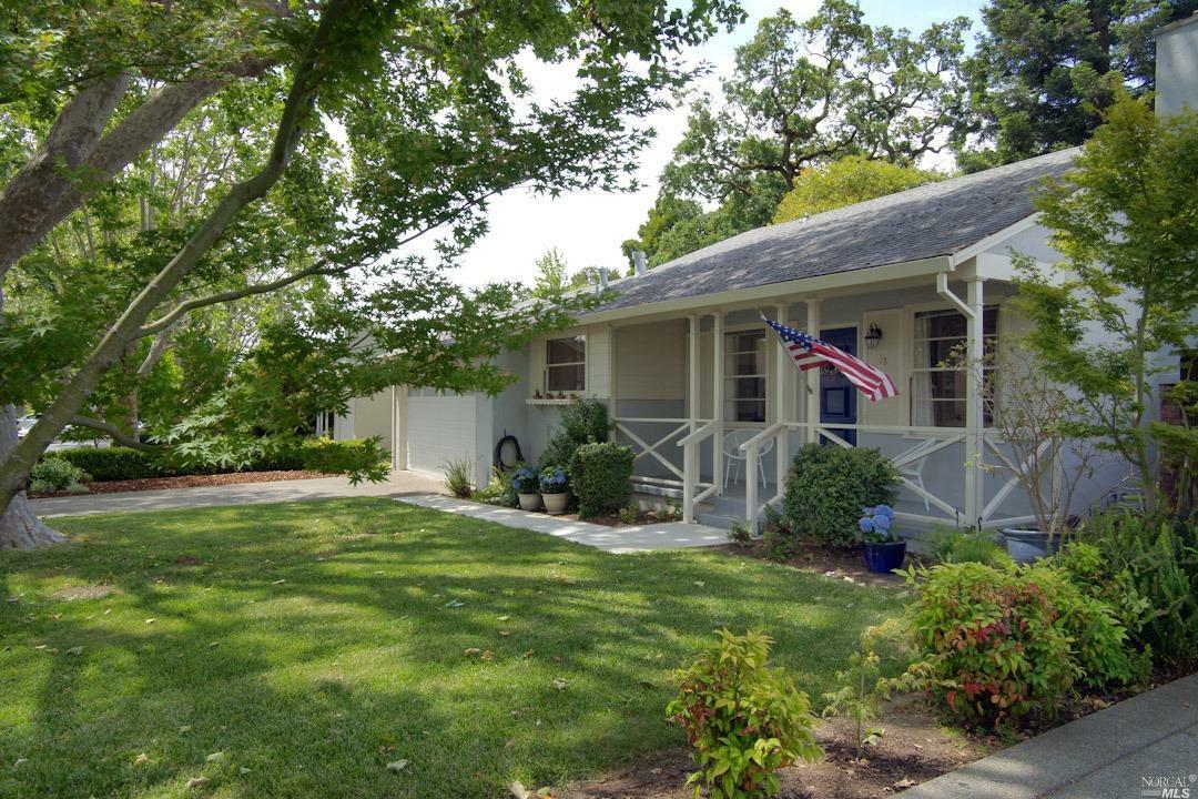 Property Photo: 41 Bretano Way CA 94904