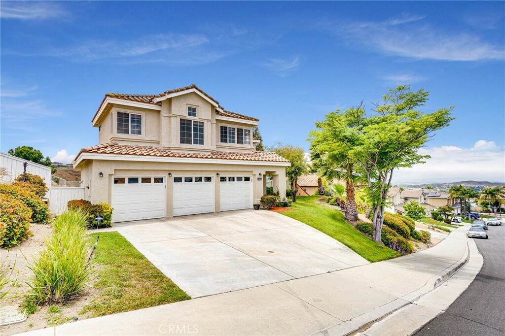 Property Photo:  16385 Sun Summit Drive  CA 92503 