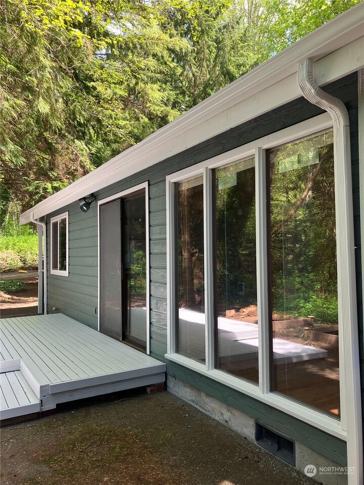 House for sale in Kingston 5492 NE Gamblewood Road, Kingston, WA 98346