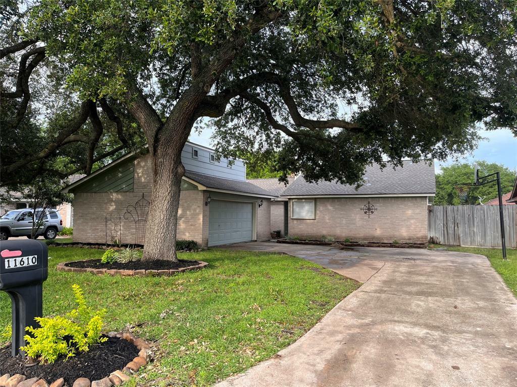 Property Photo:  11610 Counselor Street  TX 77065 