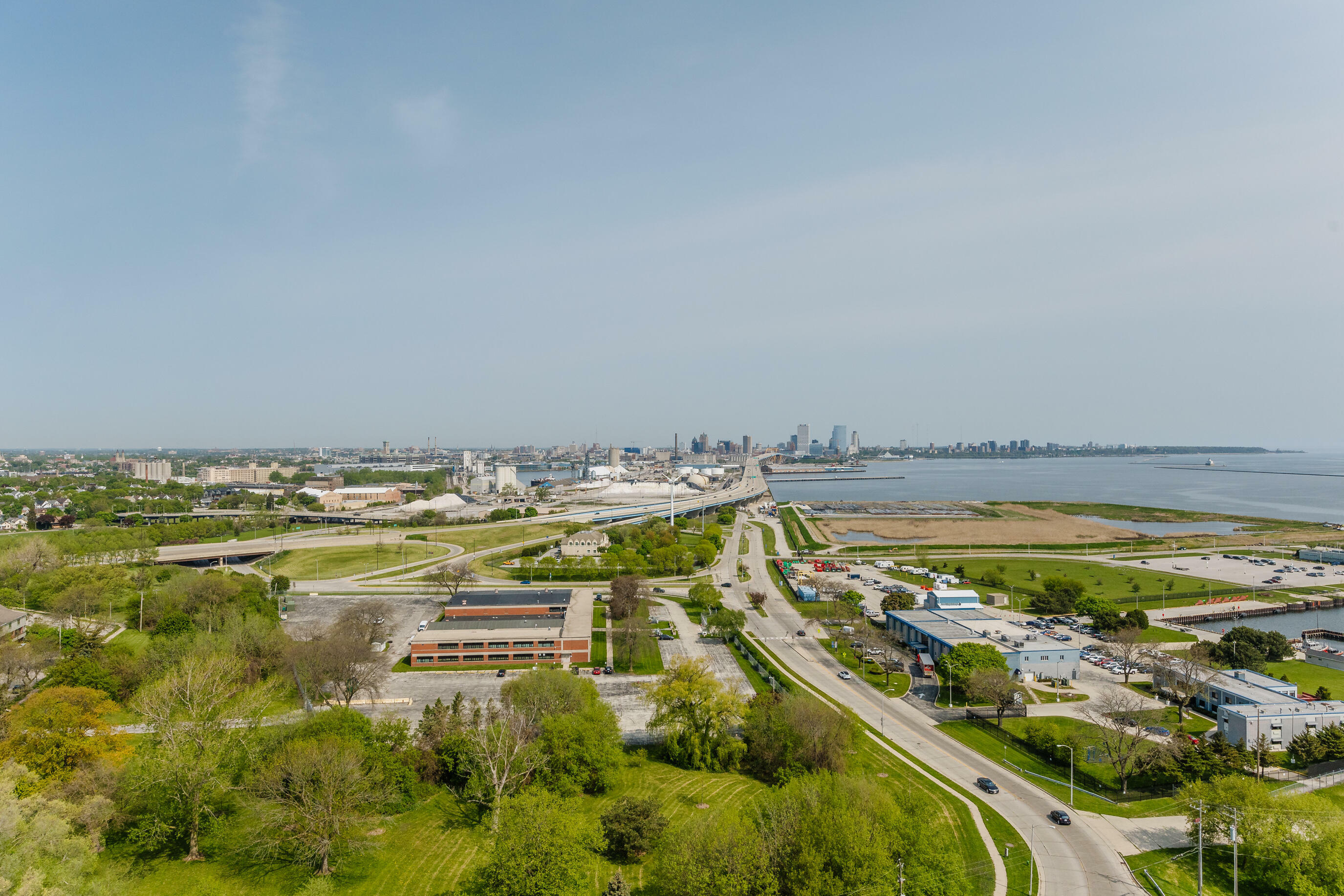 2525 S Shore Dr 20B/C  Milwaukee WI 53207 photo