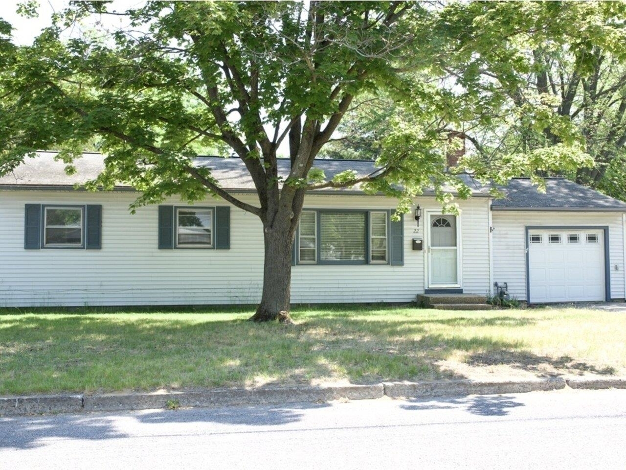 Property Photo:  22 Logwood Street  VT 05403 