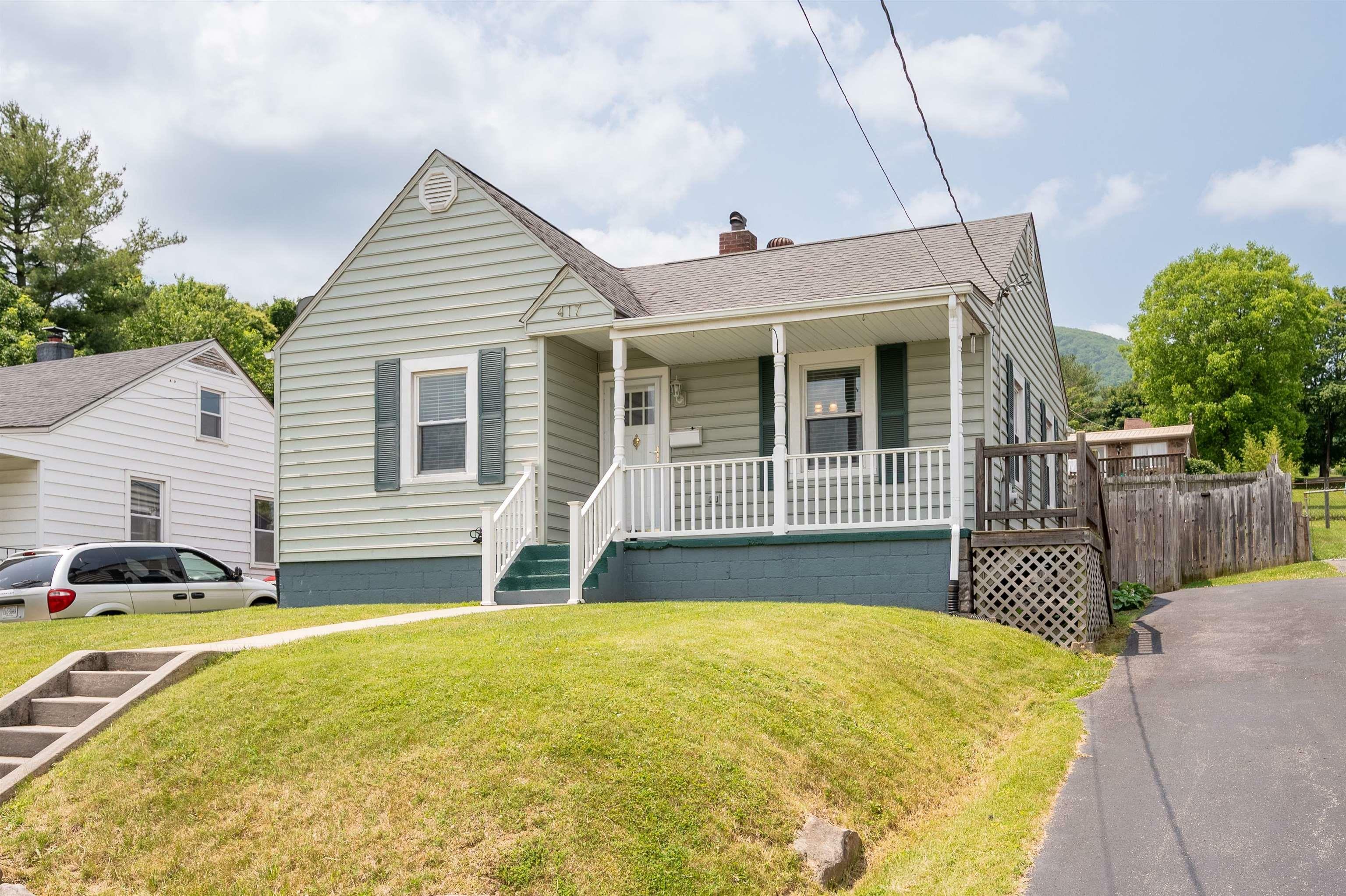 Property Photo:  417 Montgomery Street  VA 24134 