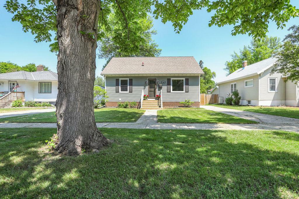 Property Photo: 106 W Beech Avenue MN 56537