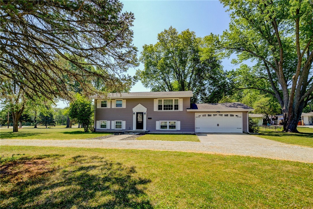 2932 Kingsley Drive  Decatur IL 62521 photo