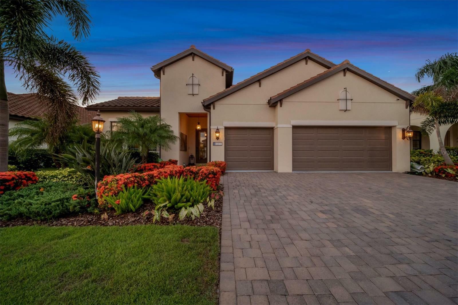 Property Photo: 13203 Indigo Way FL 34211