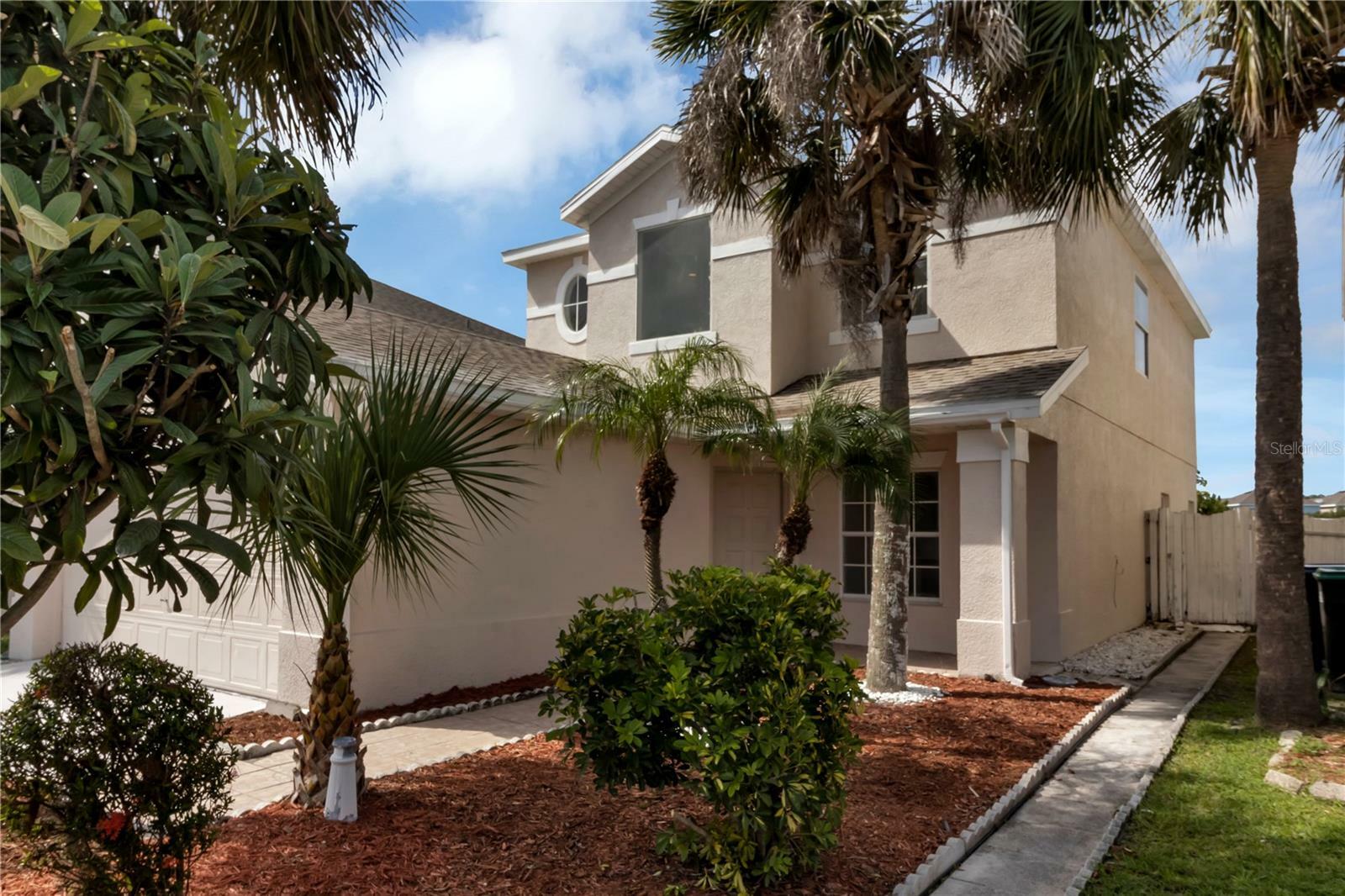 Property Photo:  1304 Timberbend Circle  FL 32824 