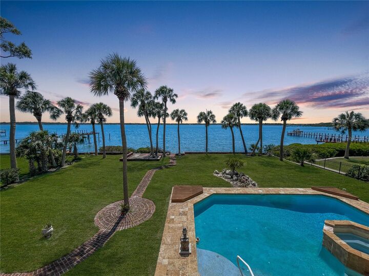 Property Photo: 316 Shore Drive E FL 34677