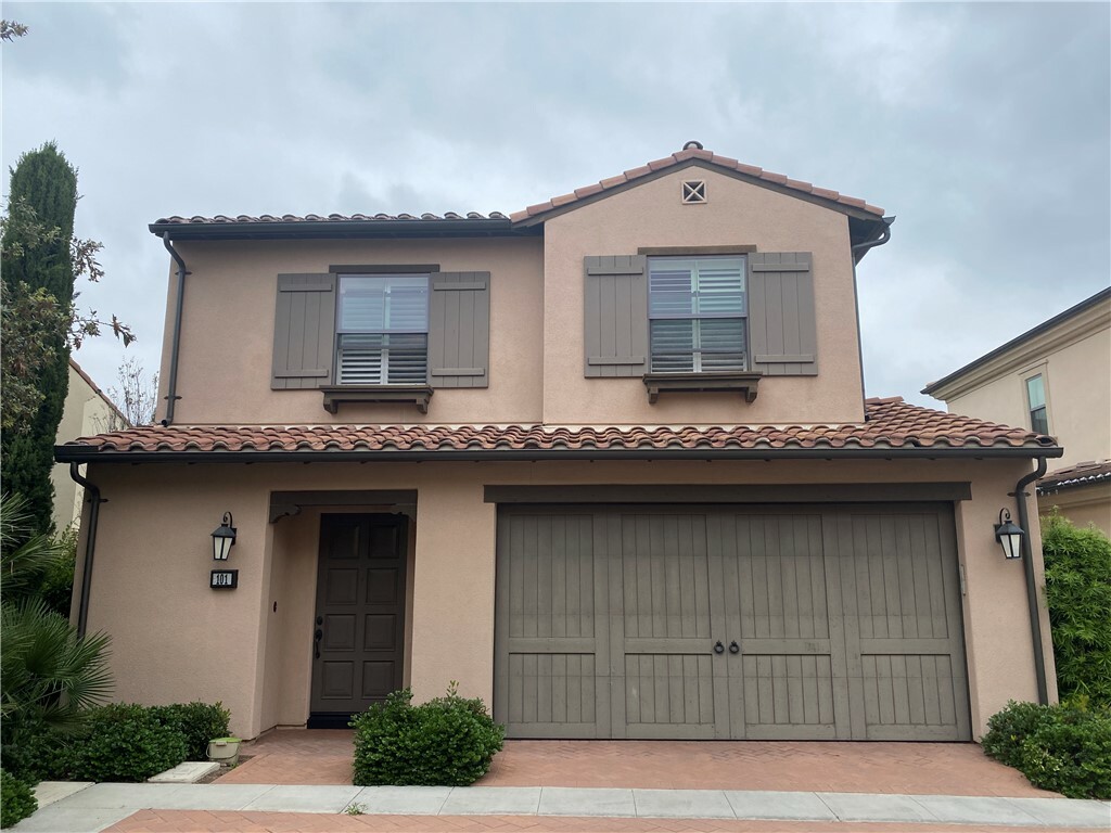 Property Photo:  101 Waterleaf  CA 92620 