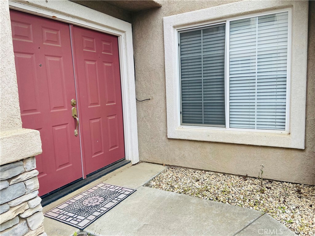 Property Photo:  1820 Amy Way  CA 93454 