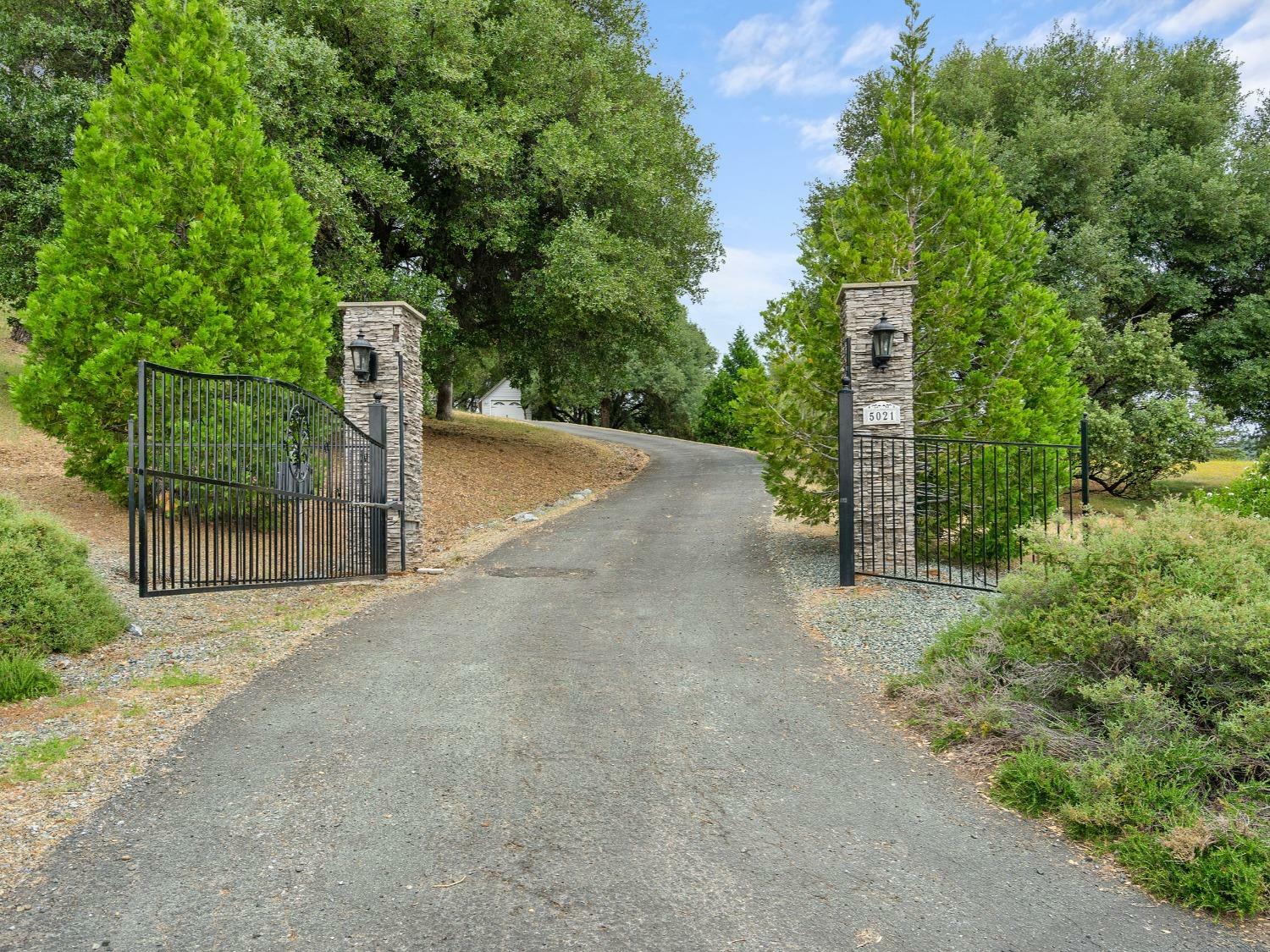 Property Photo: 5021 D Agostini CA 95684