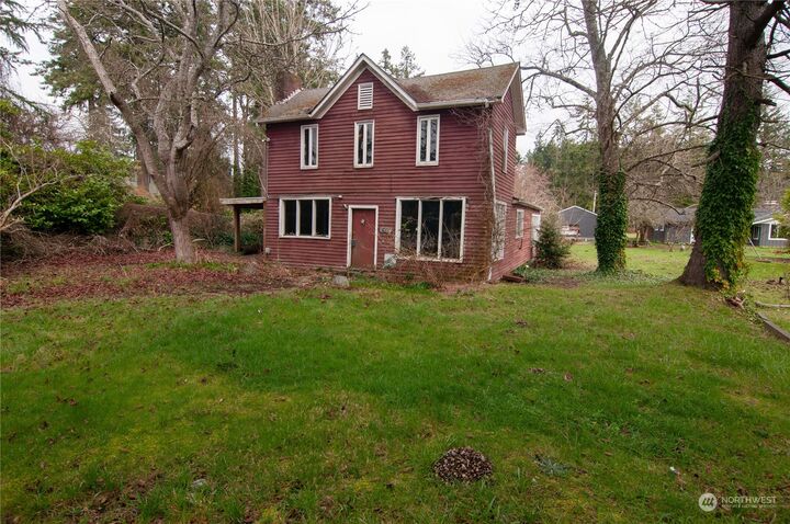 Property Photo: 14205 68th Avenue NW WA 98332