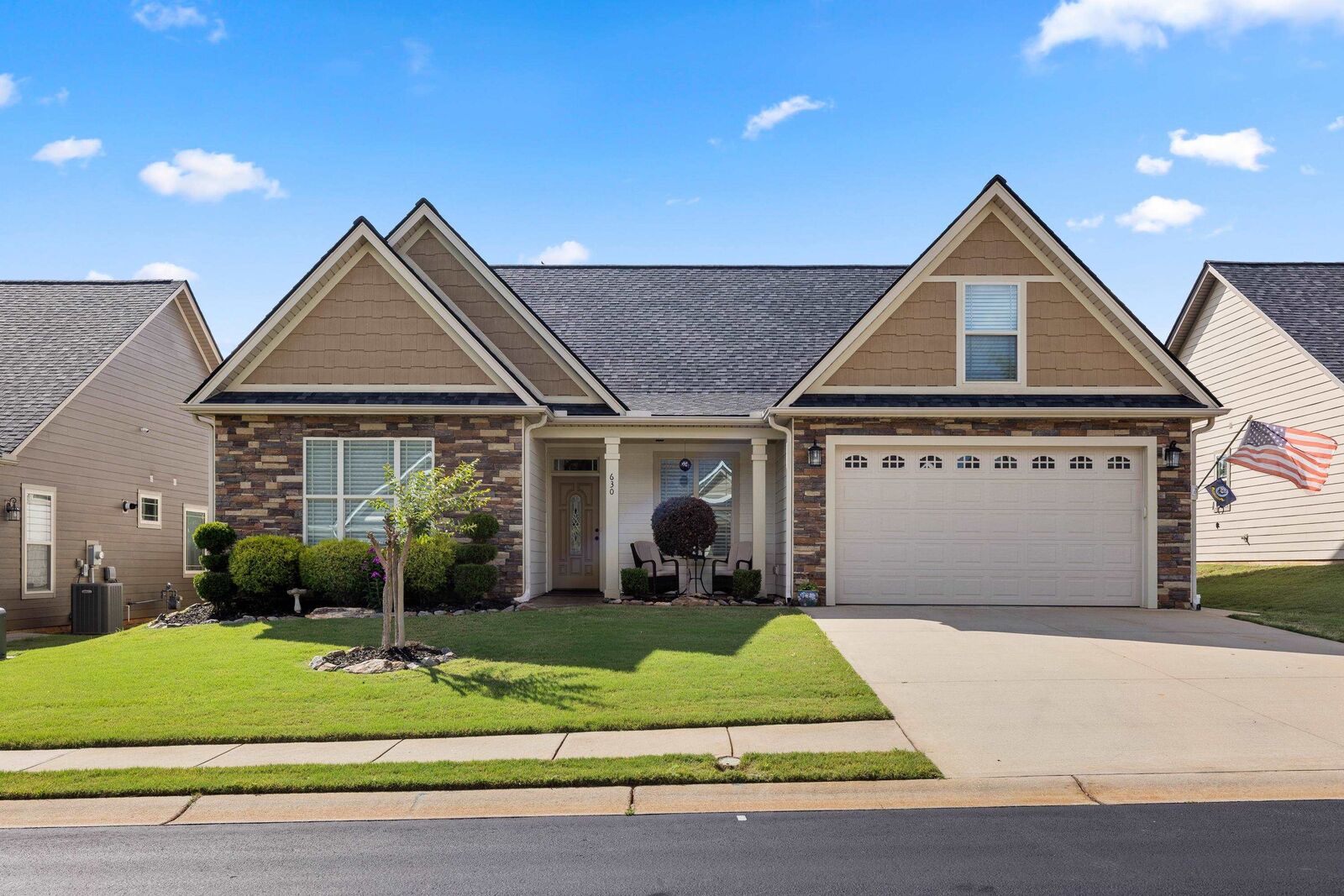 Property Photo:  630 Cub Branch Drive  SC 29301 