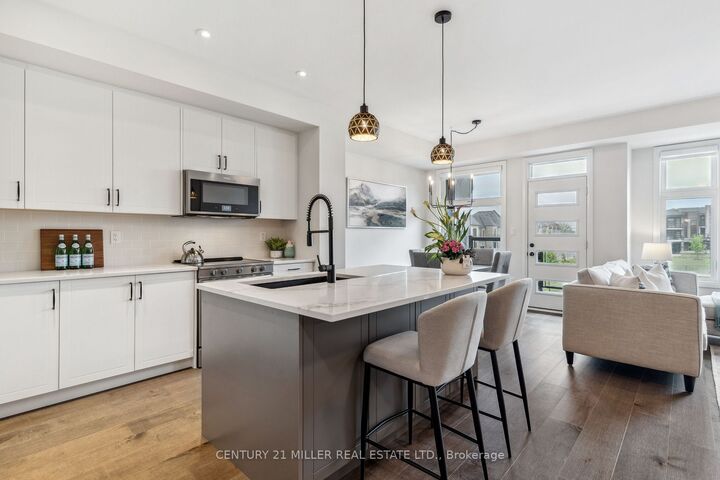 Property Photo:  2544 Littlefield Cres  ON L6M 5L8