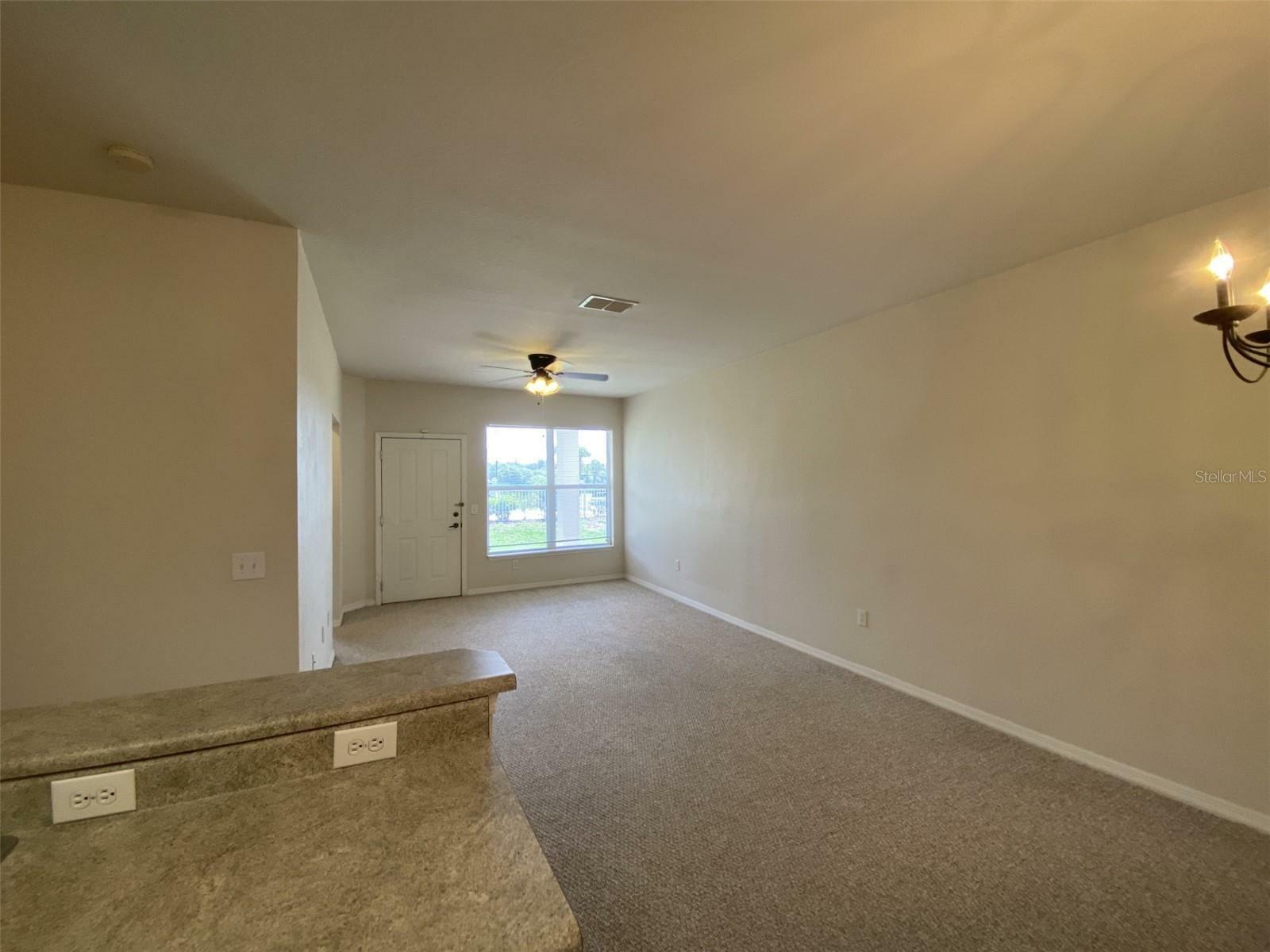 Property Photo:  5007 Hemingway Circle 5007  FL 33844 