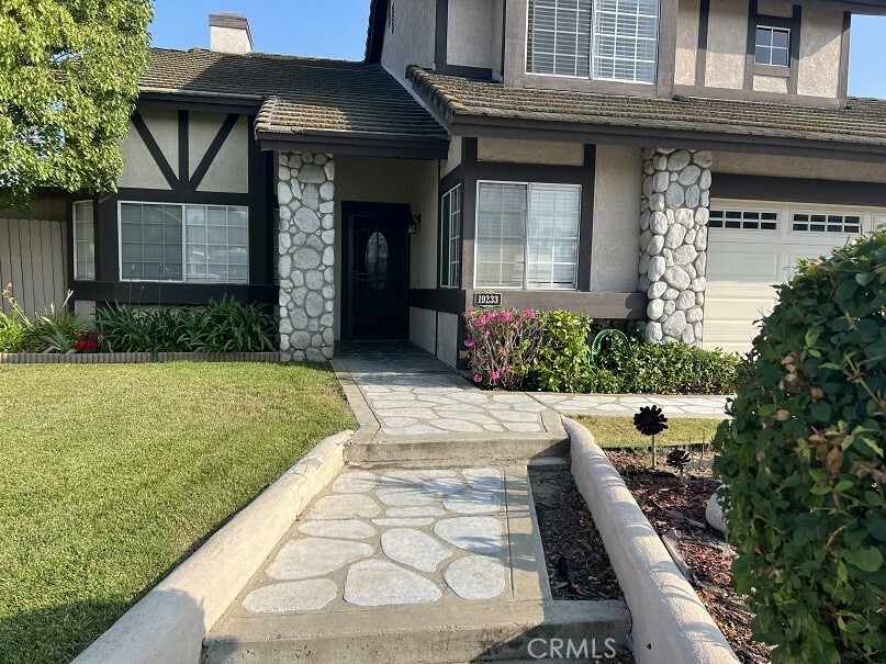 Property Photo:  19233 Bergamont Drive  CA 92508 