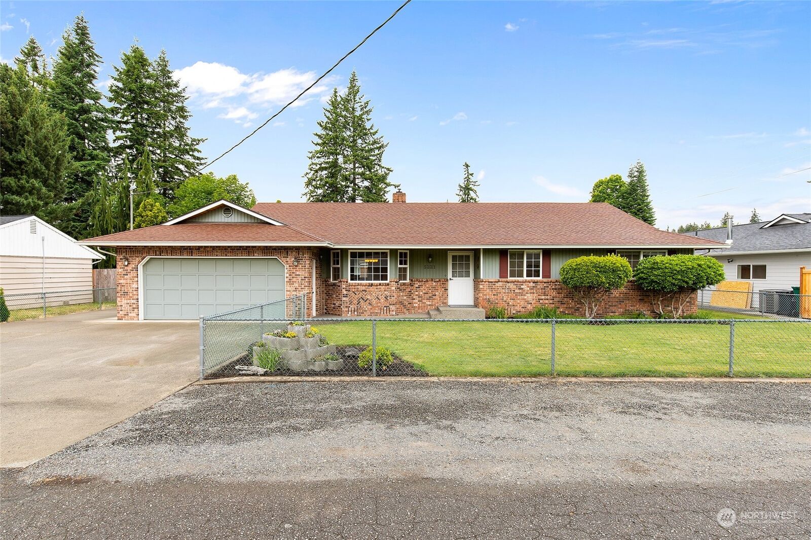 Property Photo:  5221 74th Place NE  WA 98270 