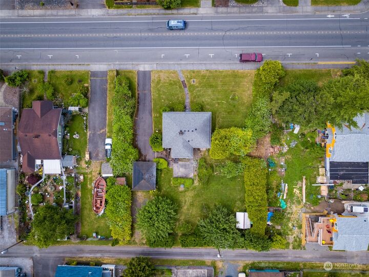 Property Photo:  2722 Orleans Street  WA 98226 