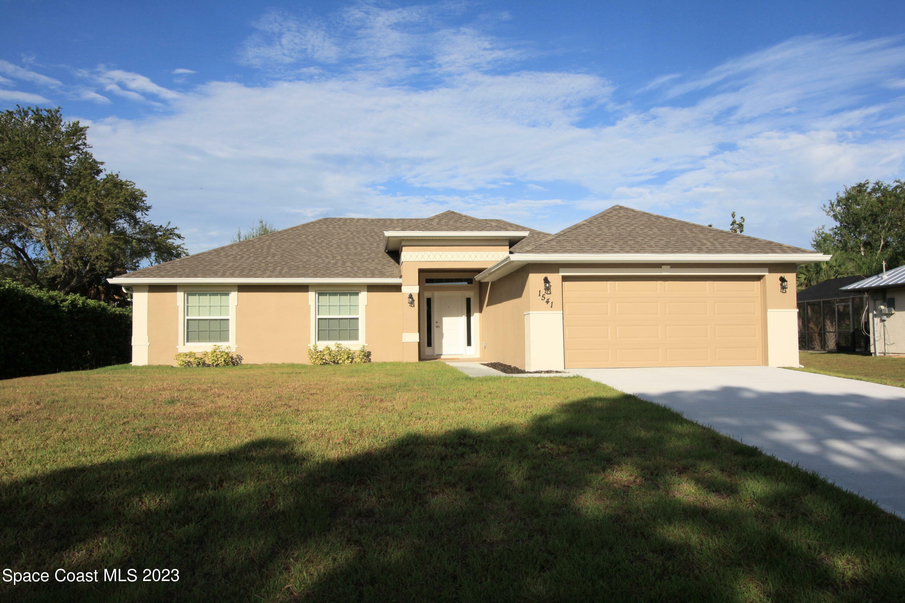 1541 Polynesian Lane  Sebastian FL 32958 photo