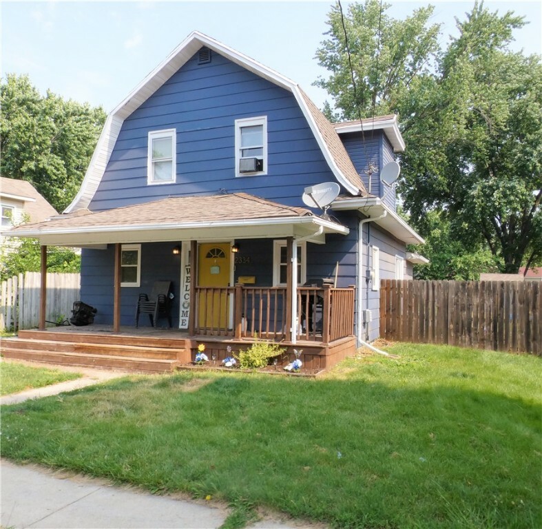 Property Photo:  2334 Des Moines Street  IA 50317 