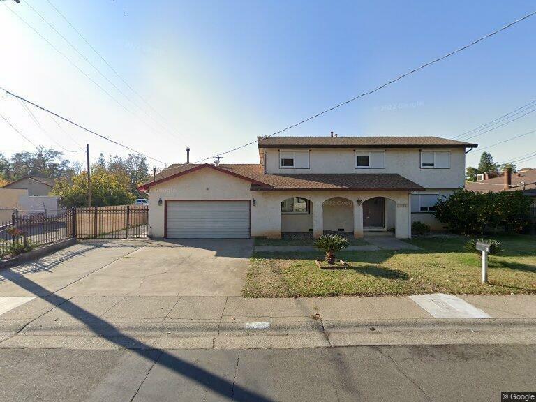 4302 73rd Street  Sacramento CA 95820 photo