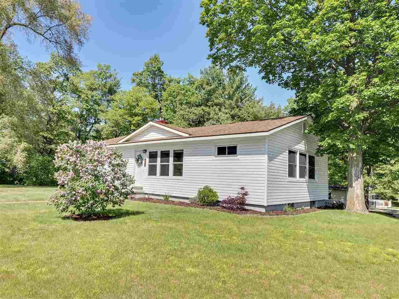 Property Photo: 415 Huron MI 49684