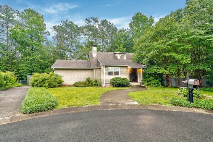 Home for sale in Dalton 1305 Pawnee Trail, Dalton, GA 30721