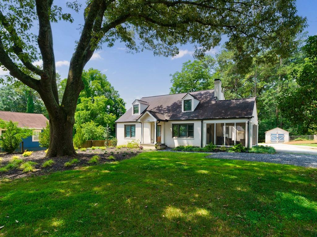 Property Photo:  901 Bouldercrest Drive SE  GA 30316 