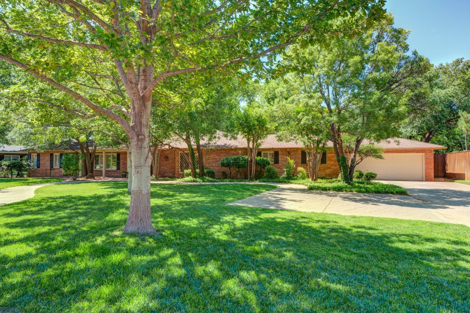 Property Photo: 4603 17th Street TX 79416
