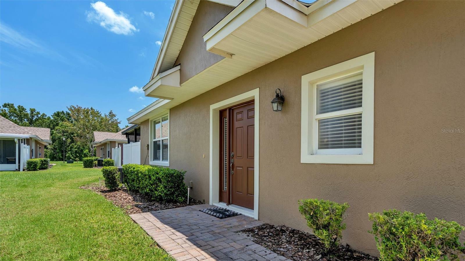 Property Photo:  6412 Torrington Circle 6412  FL 33811 