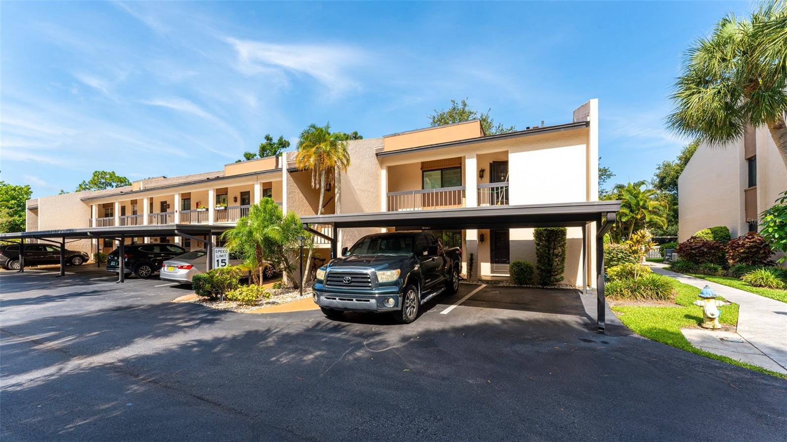 Property Photo:  2522 Clubhouse Drive 106  FL 34232 