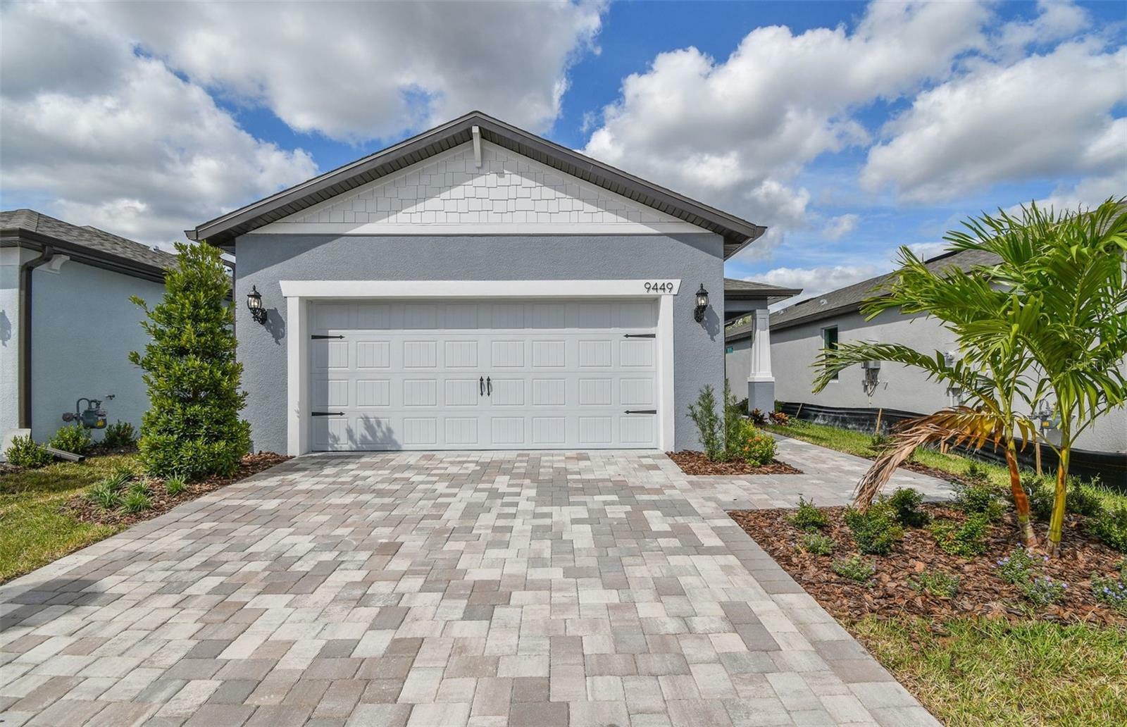 Property Photo:  9449 Ballaster Pointe Loop  FL 34219 