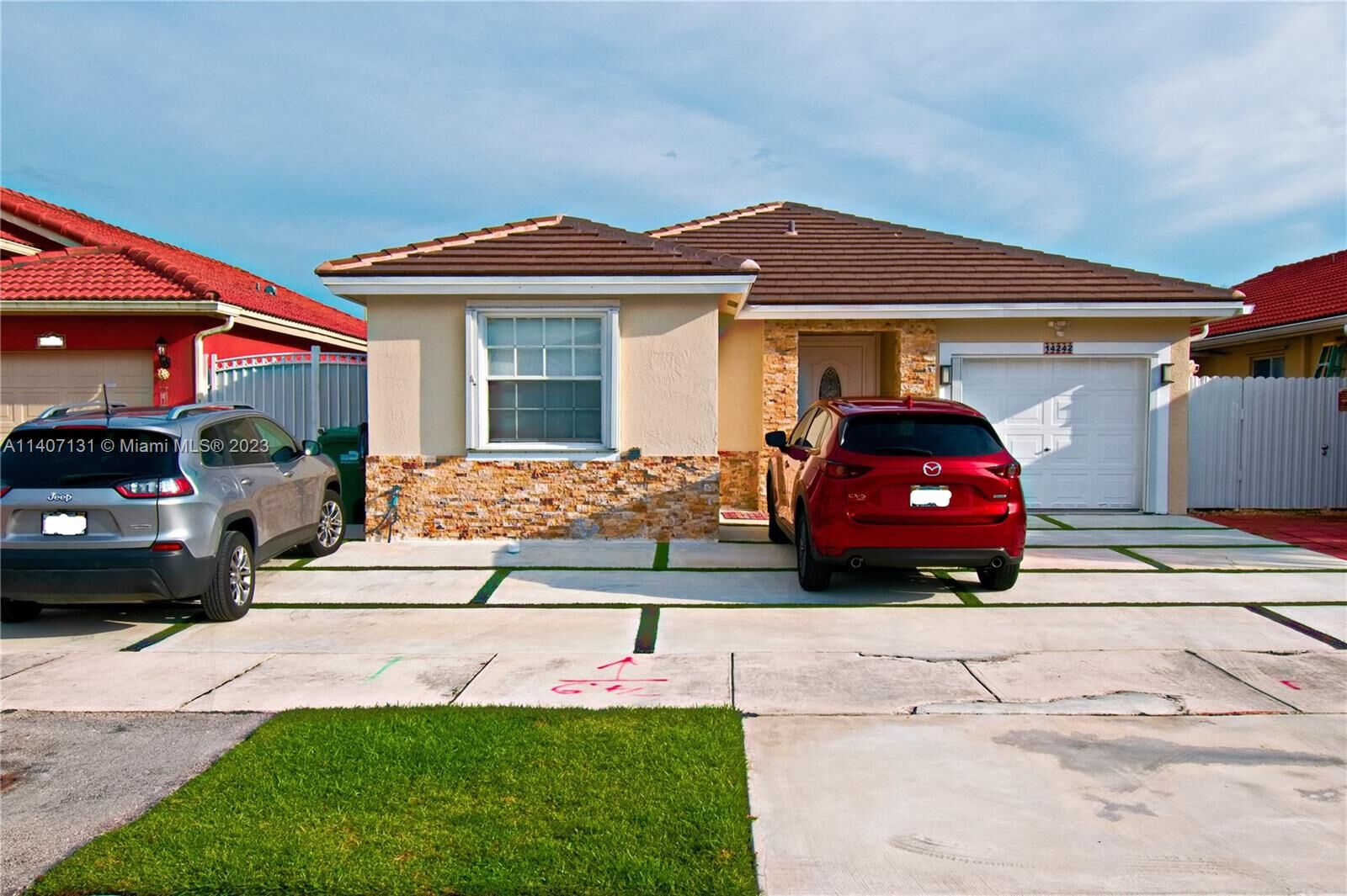 Property Photo:  14242 SW 176th Ter  FL 33177 