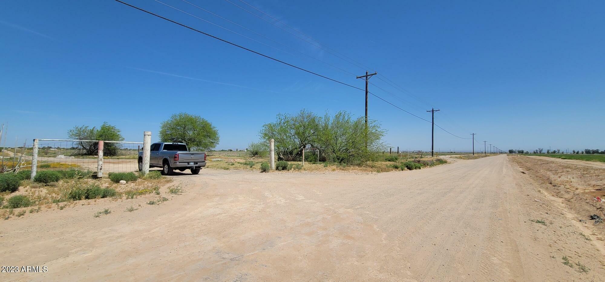 Property Photo:  2528 E Kleck Road  AZ 85194 