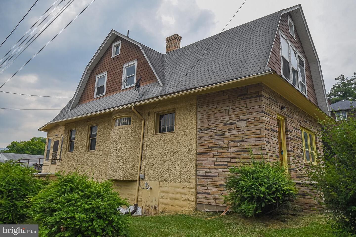 Property Photo:  2 Fort Avenue  WV 26726 