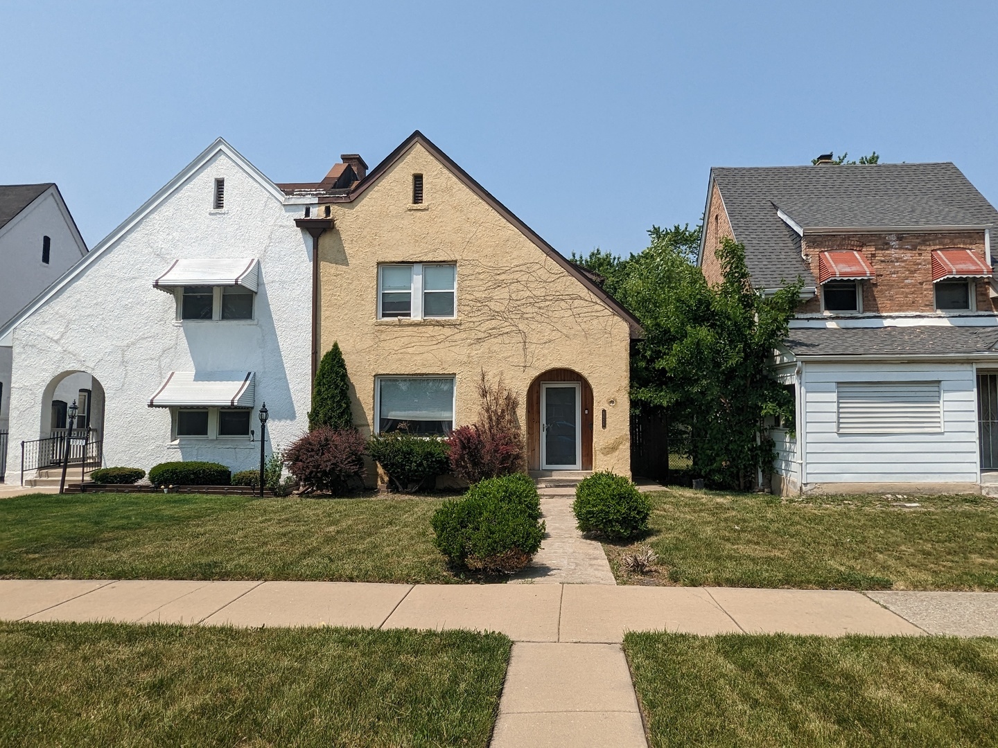 Property Photo: 8828 S Indiana Avenue IL 60619